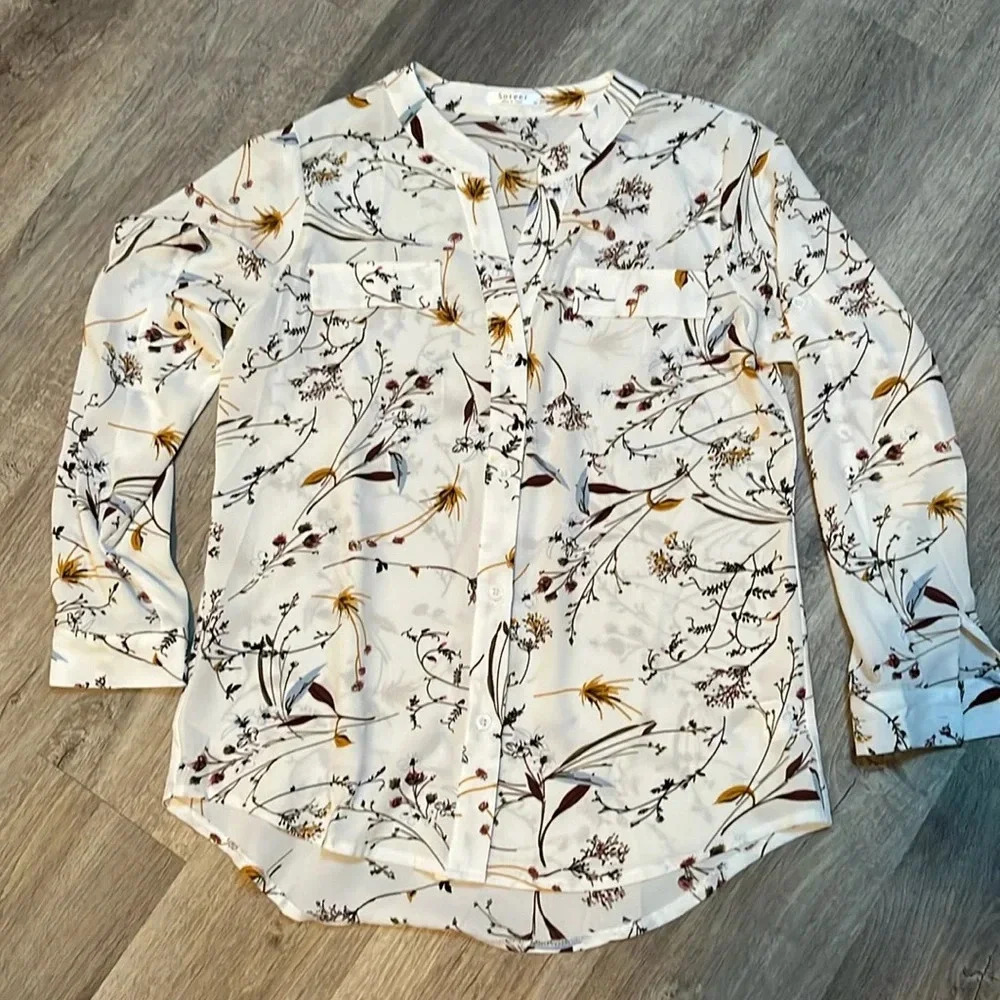 Soteer white button up blouse white with nature pattern